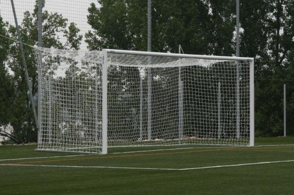 Hliníková fotbalová branka rozměru 7,32 x 2,44 m - Profesional, sklopný rám; certifikace FIFA