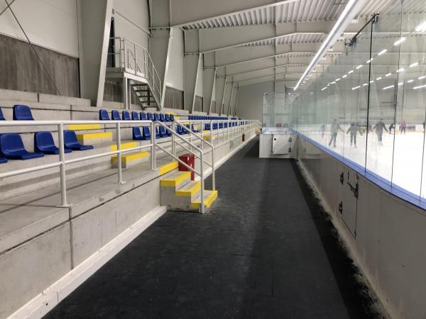 Gumená dlažba na hokejové štadióny GELSPORT ICE s rozmerom 2000x1000x8 mm