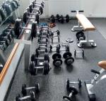 Športový-fitness povrch PUZZLE SMALL čierna s rozmerom 500x500x10 mm  