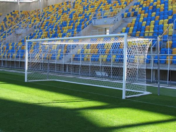 Fotbalové branky rozměru 7,32 x 2,44 m, certifikace FIFA